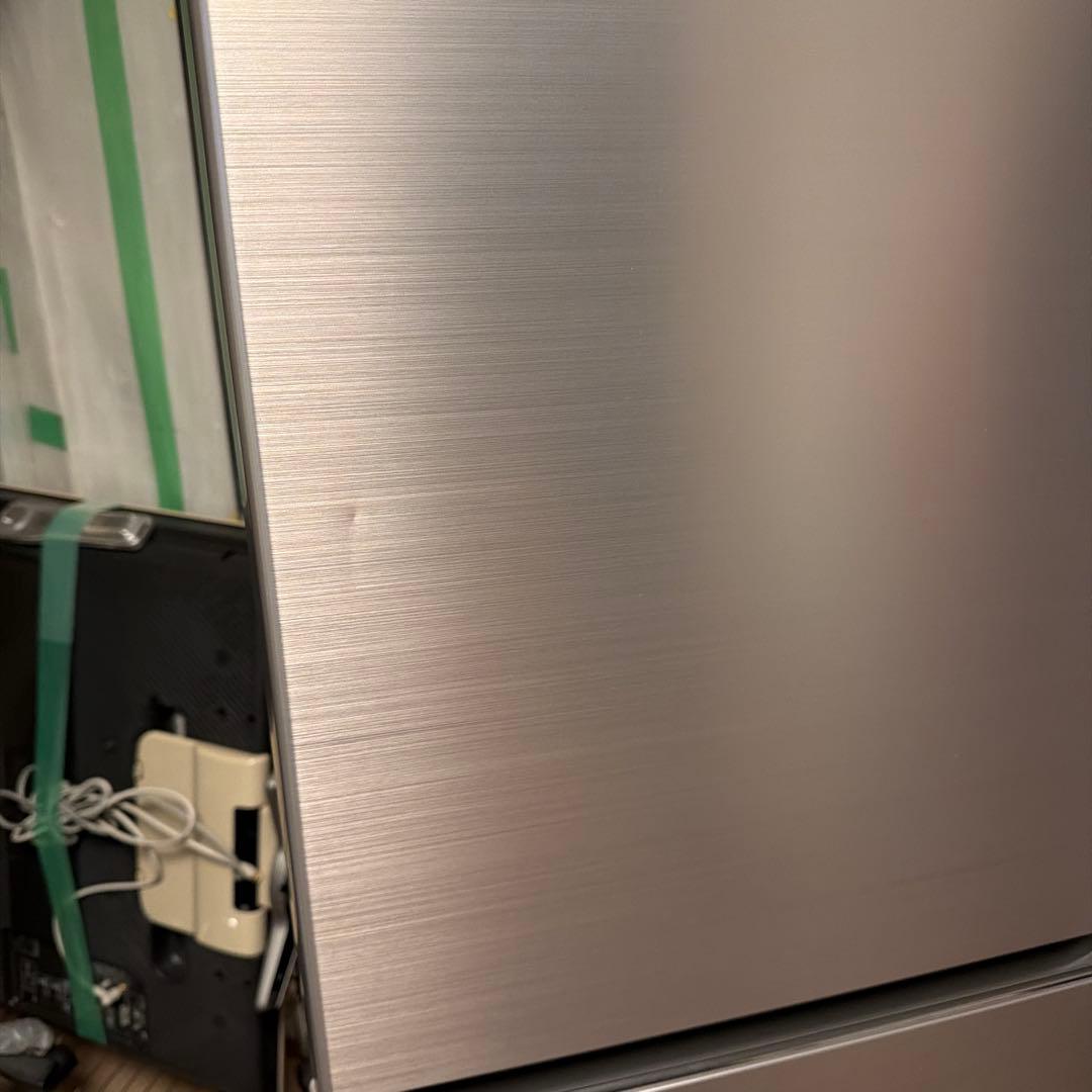 青いアバターさま専用‼️‼️‼️ 日立 3ドア冷蔵庫 シルバー R-V32KV（N）