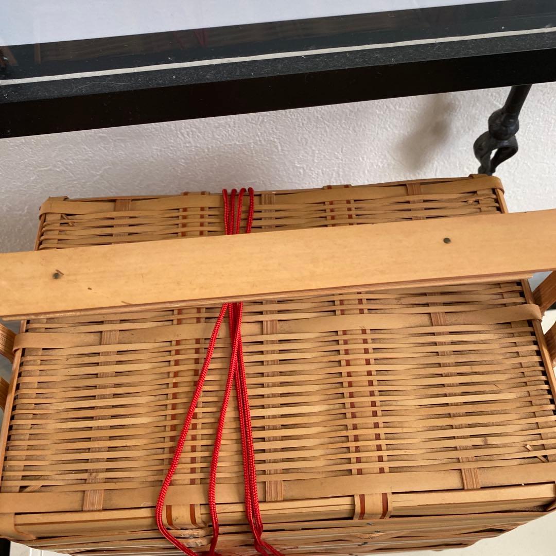 ❣️お値下げ❣️竹籠　　　三段お弁当籠　　大