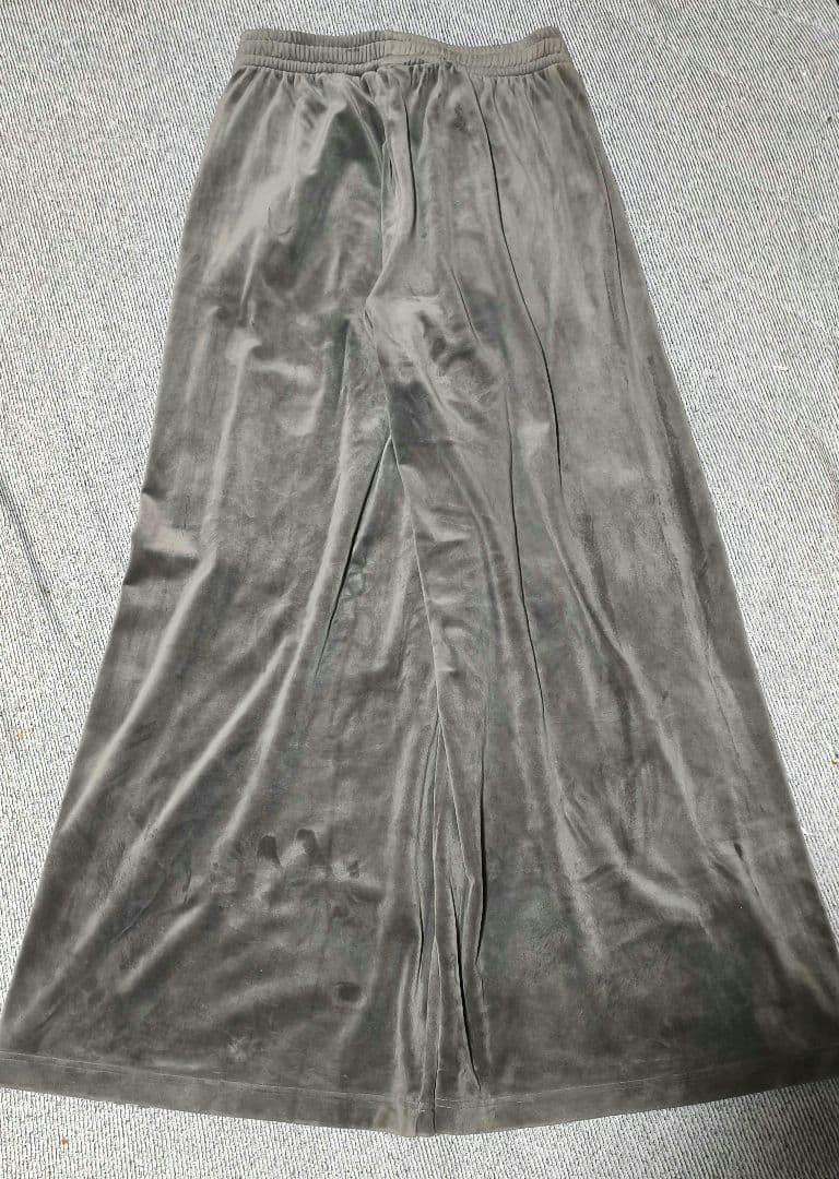 adidas Originals ベルベット ルーズトラックパンツ