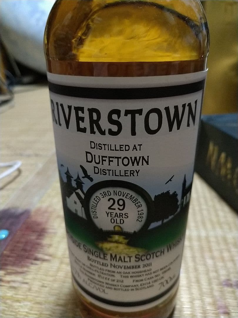 リバースタウン ダフタウン 29年 1982年蒸留 シングルカスク