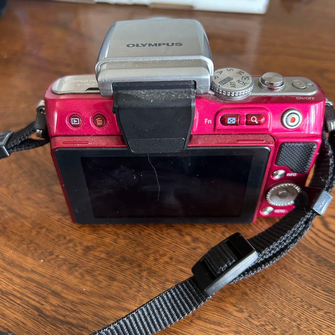 OLYMPUS PEN Lite E-PL3 レッド