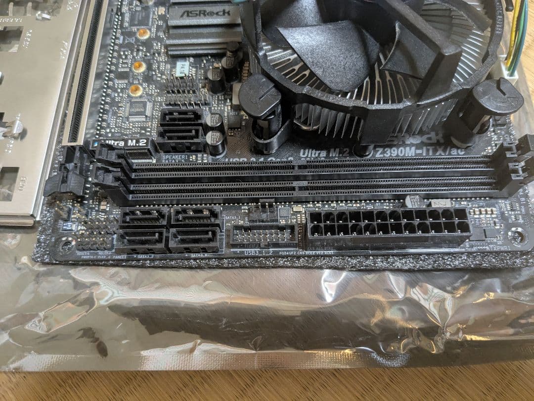 ASRock Z390M-ITX/ac + corei5 9400F セット