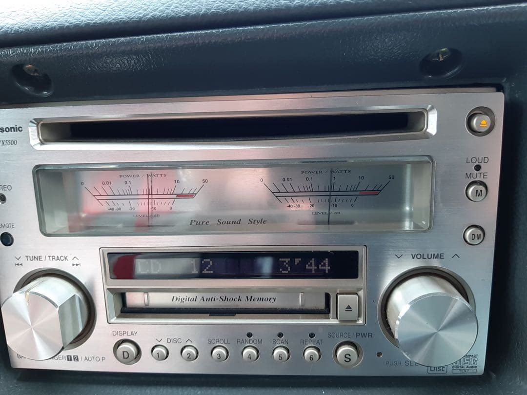 マ*3様 Panasonic CQVX-5500 CD・MDデッキ