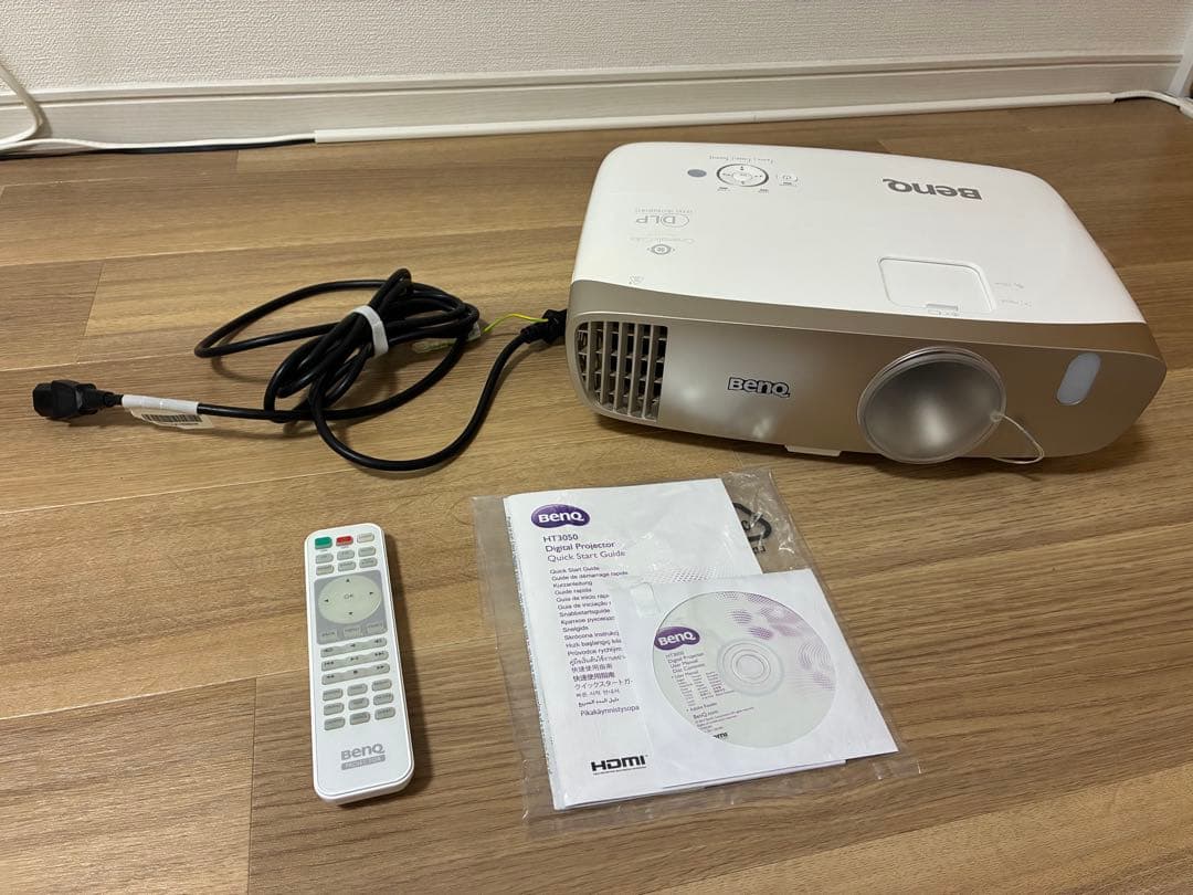 BenQ プロジェクター HT3050 ホームシアター ベンキュー