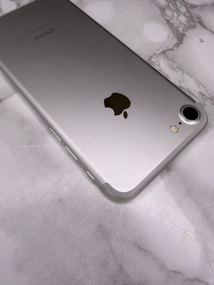 iPhone7 32GB｜SIMフリー｜シルバー｜動作良好