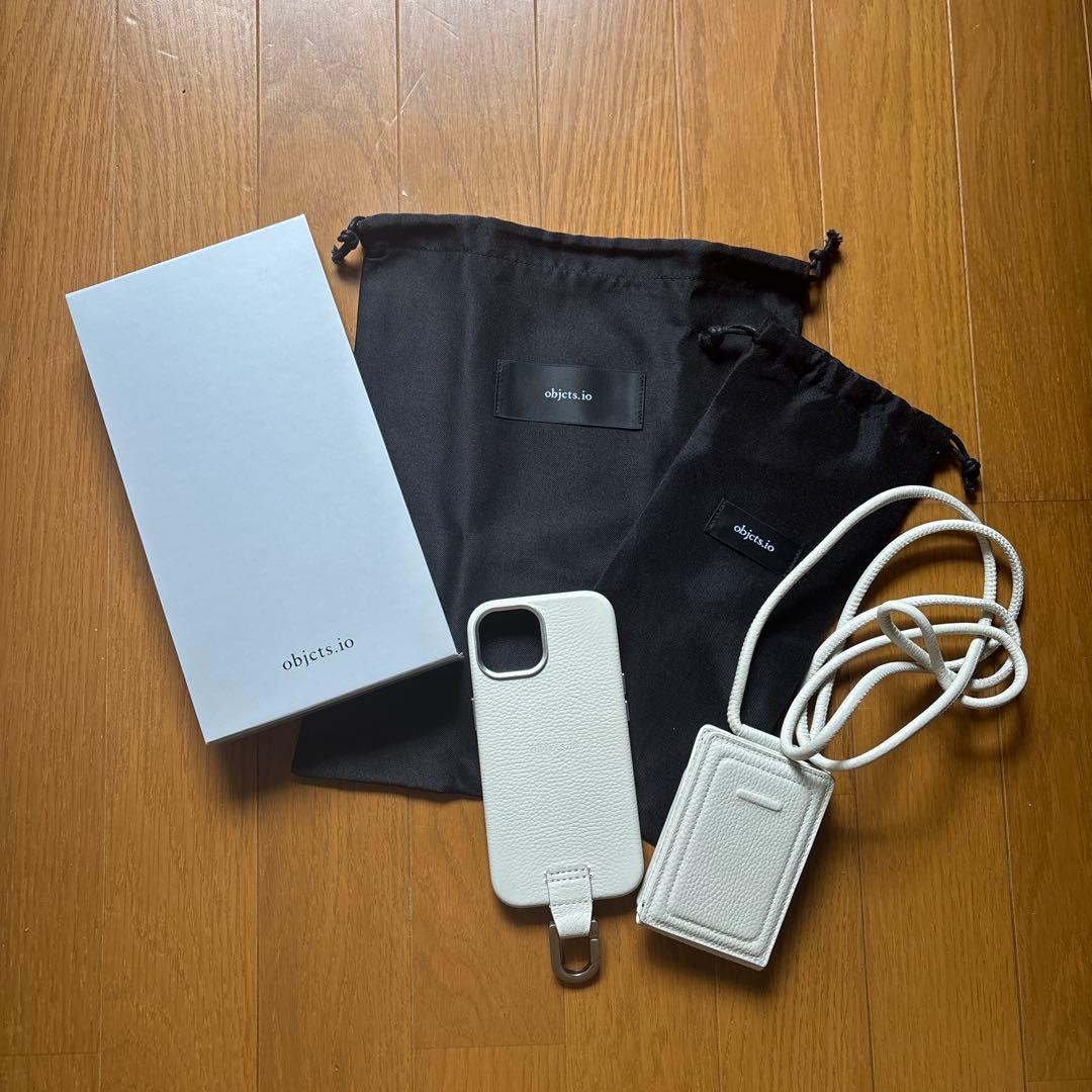 obji.studio ホワイト iPhone用ケース ストラップ付き