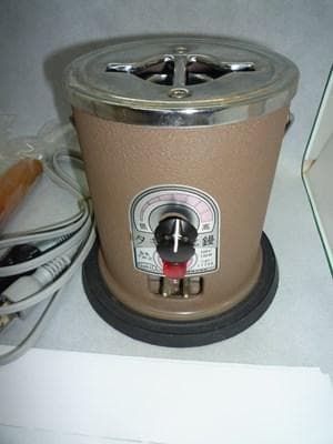 13日までお値引き中　タキイ　ランプ付　和裁コテ　鏝２本付　未使用保管品