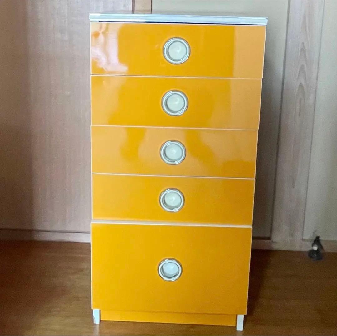 昭和レトロポップ　オレンジ色 5段チェスト タンス　丸型取っ手付き
