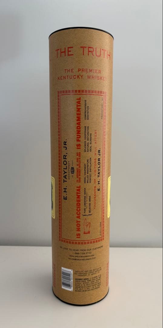 【日本未入荷】コロネルE.H.テイラー スモールバッチ バーボン750ml