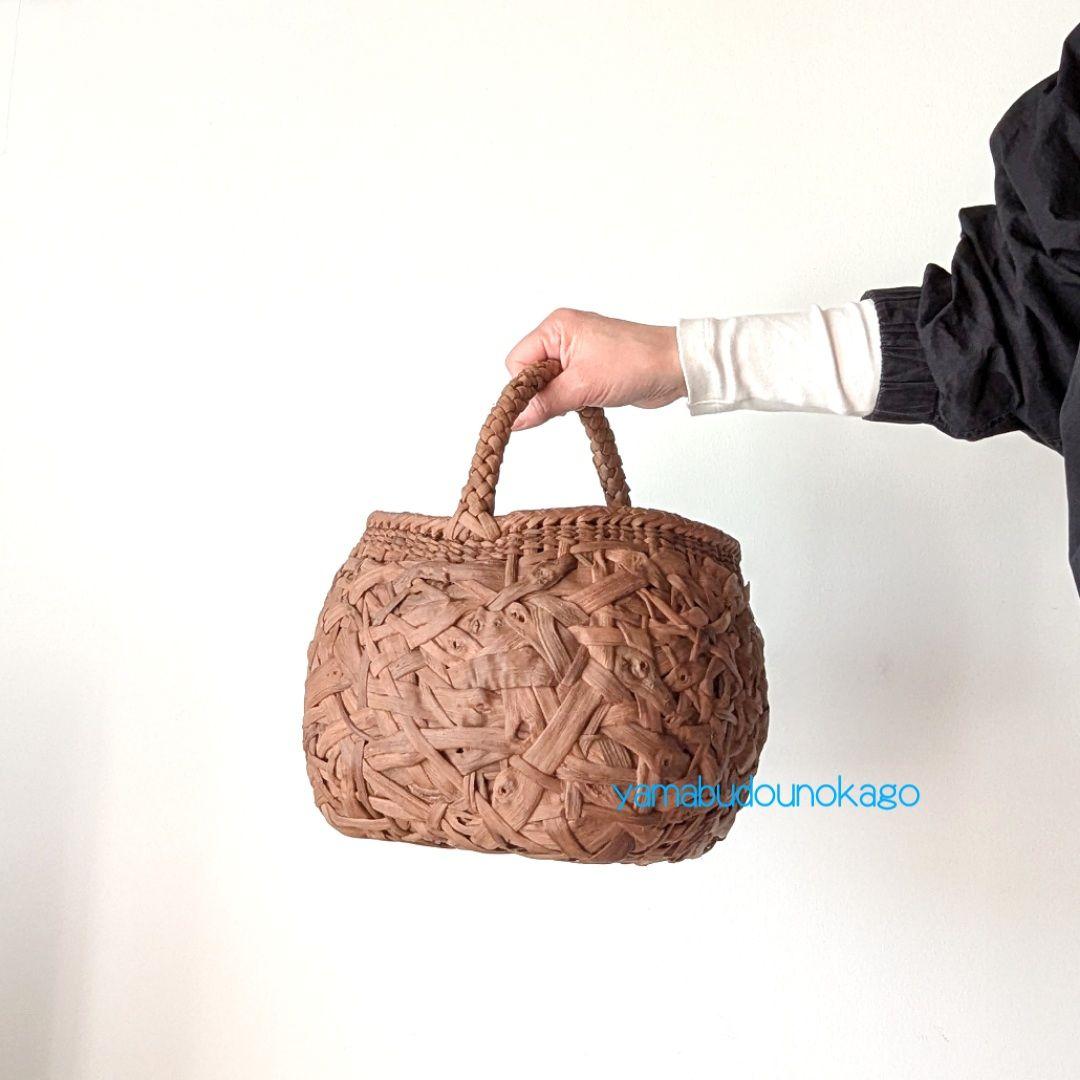 order まるい山葡萄かごバッグMサイズ