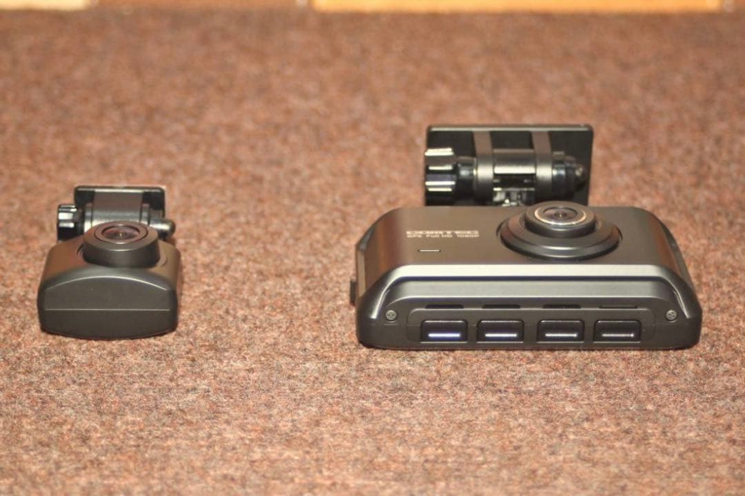 【みさん専用】コムテックZDR035　ドラレコ　前後カメラ