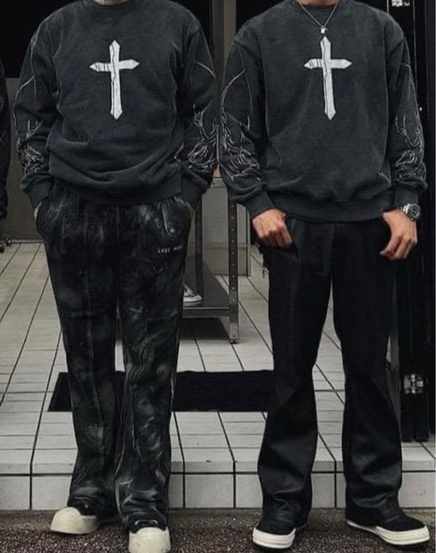 t*i様 POPUP限定LAST NEST スウェット