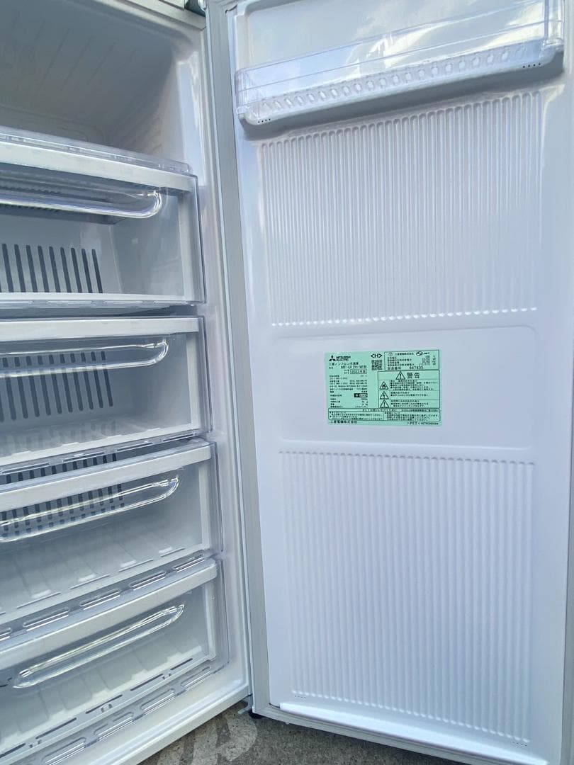 A593♠️三菱 冷凍庫 フリーザー 121L スリムタイプ【MF-U12H-W