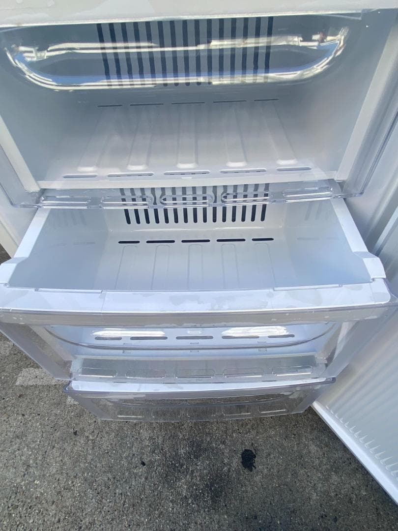 A593♠️三菱 冷凍庫 フリーザー 121L スリムタイプ【MF-U12H-W