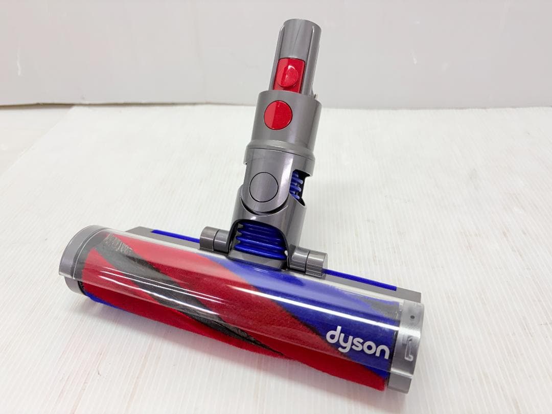 美品／Dyson ダイソン／SV33／コードレスクリーナー／掃除機