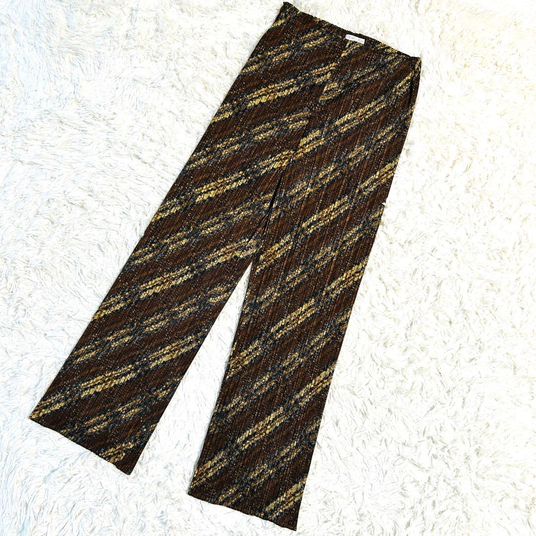 PLEATS PLEASE プリーツプリーズ イッセイミヤケ パンツ 総柄 2