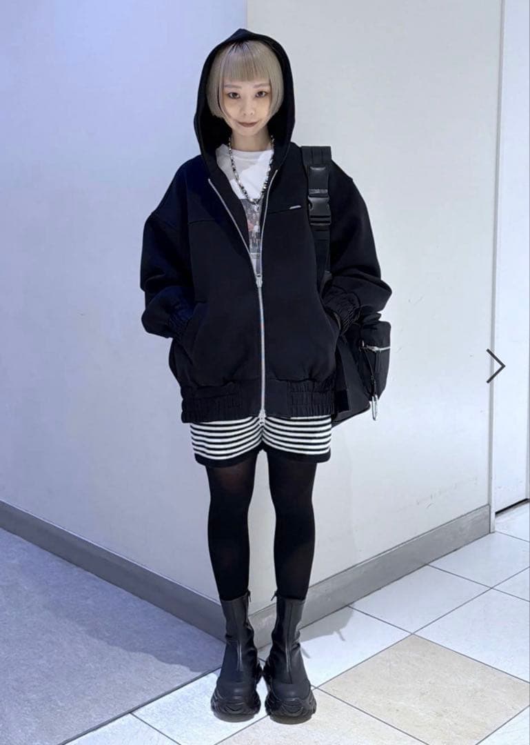 新品 ジーナシス 【eL】 12G fluffy short pants