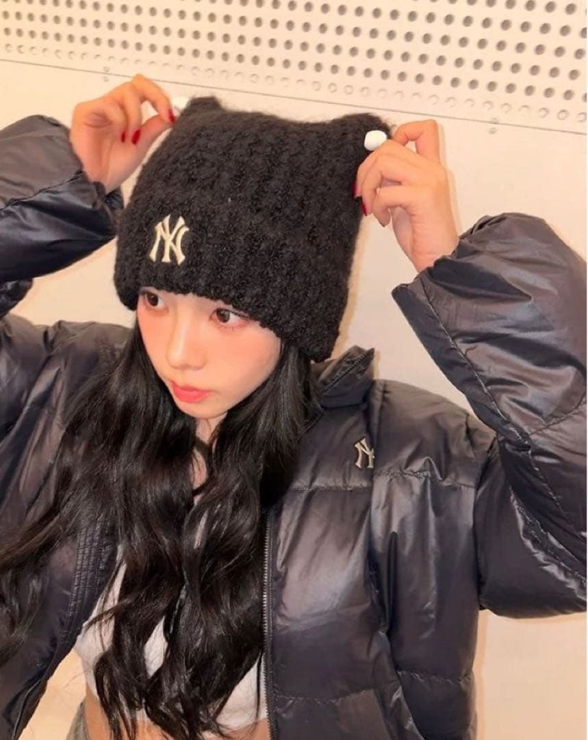 新品未開封 MLB Korea 猫耳ニット帽 黒 カリナ着用モデル 韓国限定 ②