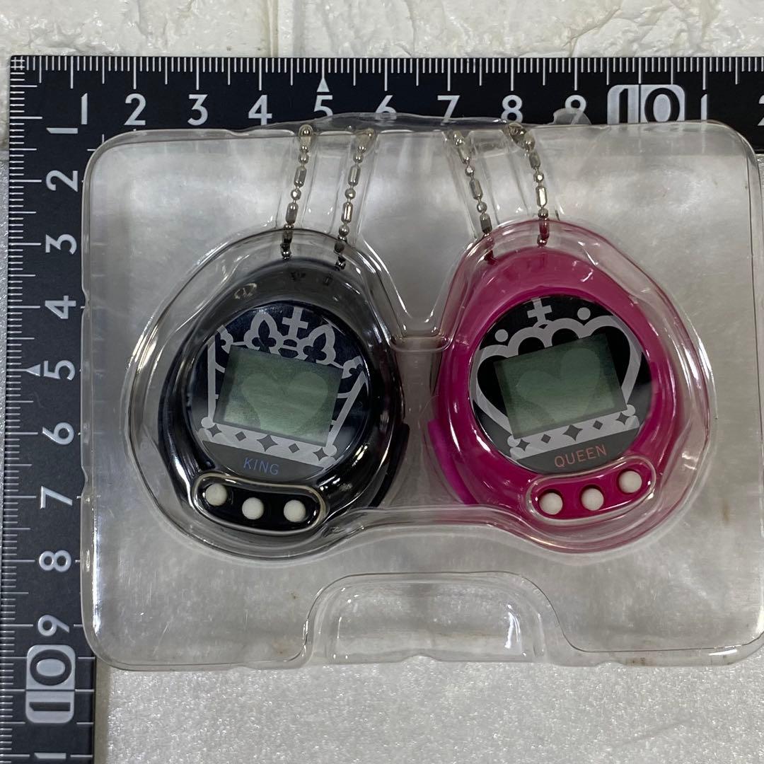 〈たまごっち〉恋するたまごっちゅ　KING & QUEEN　2色セット