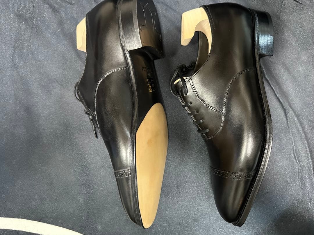 JOHN LOBB ブラック ドレスシューズ