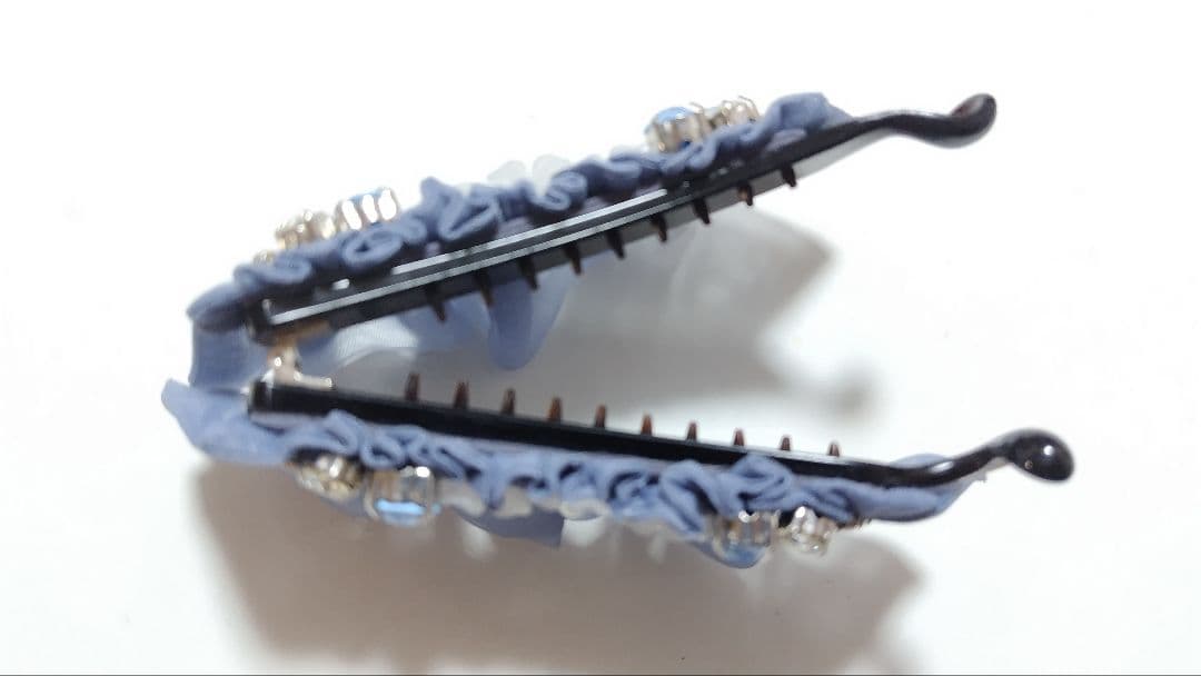 【新品同様】コンプレックスビズバナナクリップフラワーレースブルー