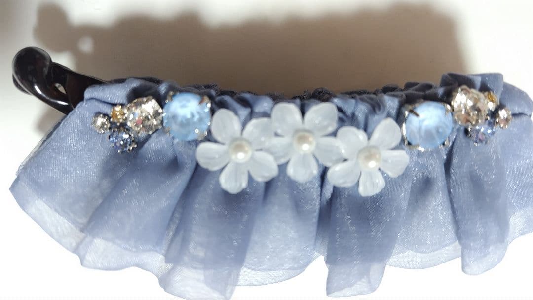 【新品同様】コンプレックスビズバナナクリップフラワーレースブルー