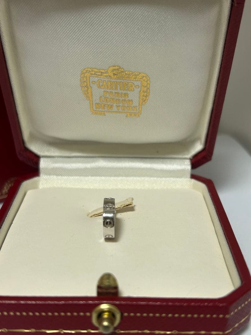 Cartier（カルティエ）ラブチャーム