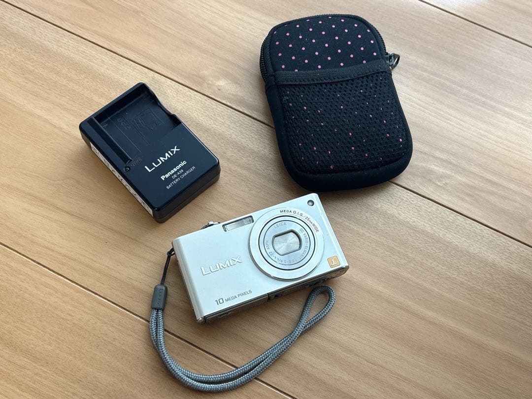 Panasonic LUMIX DMC-FX37コンパクトデジタルカメラ