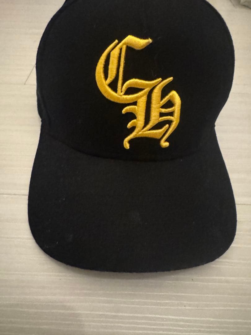 クロムハーツ　ロゴ　キャップ