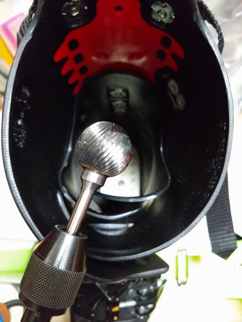 スキーブーツ加工用ビット