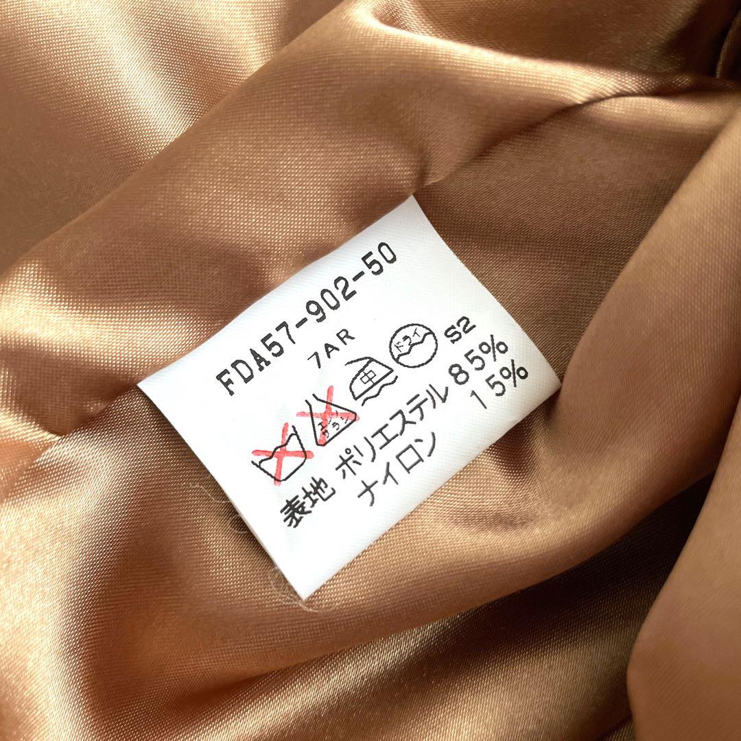 美品 90sヴィンテージ Burberry ロゴ総柄 中綿入り コート フード付