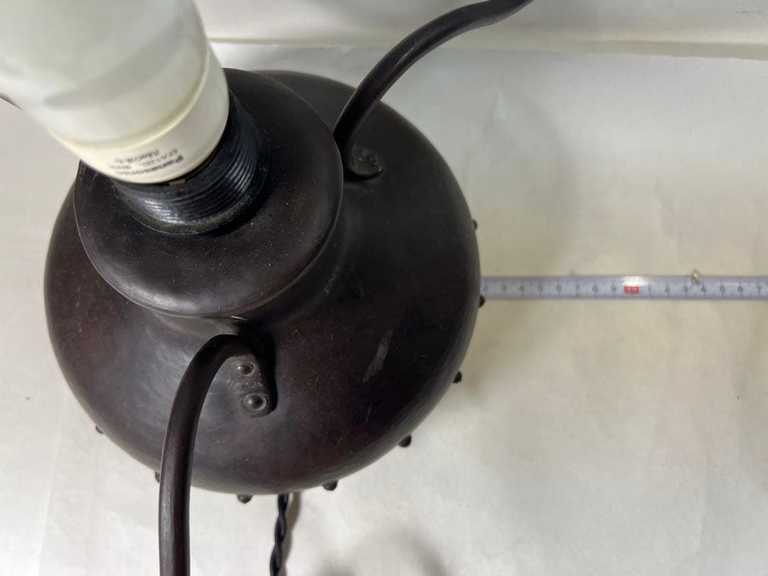 ロッジ•マイカランプ　アーツ&クラフツの金属工芸家ファン•エルブ作