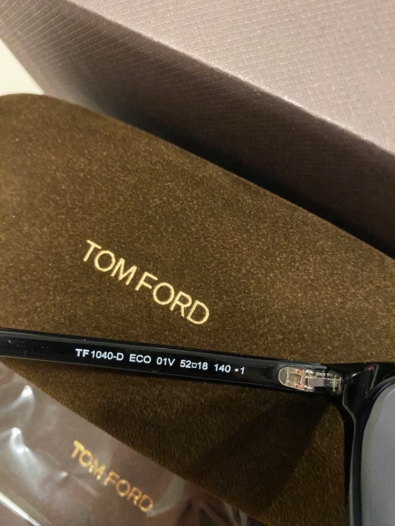 TOM FORD トムフォード サングラス 美品