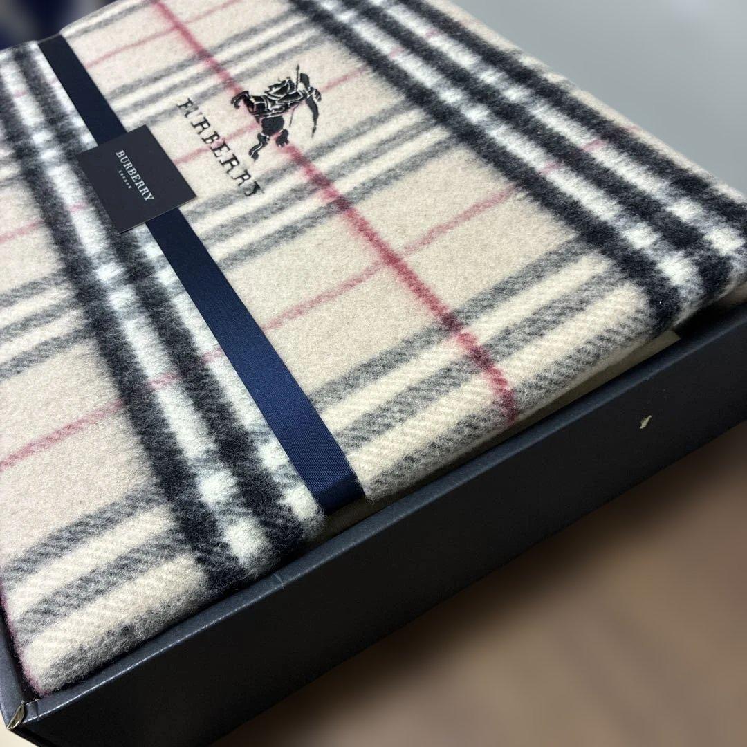 新品未使用品 BURBERRY＊ウール毛布 140×200