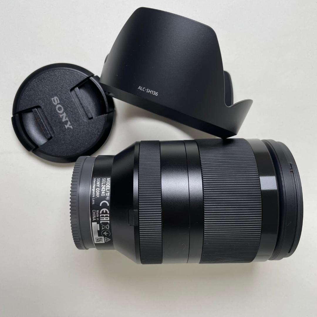 おまけ付【ほぼ未使用の美品】SONY　SEL24240　ズーム　旅行用にこれ1本