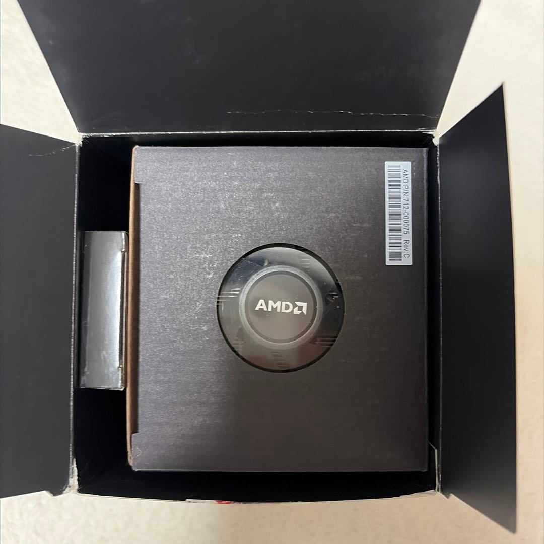 AMD Ryzen 7 3700X CPU 8コア 16スレッド