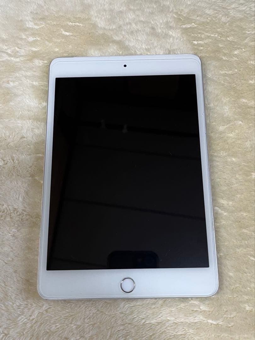 iPad mini4 64GB Wi-Fi + Cellular シルバー