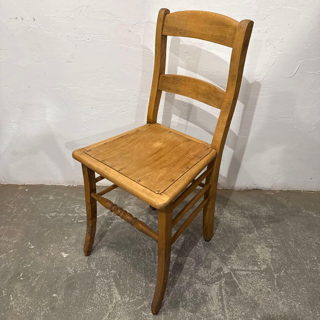 unanaヴィンテージ　ダイニングチェア　カフェチェア　4