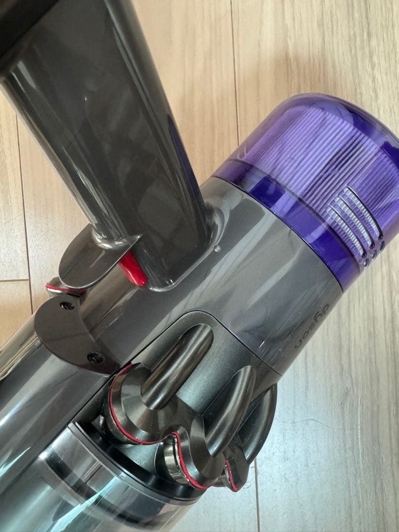 【たま様】ダイソン 掃除機 Dyson V11 Fluffy ジャンク品