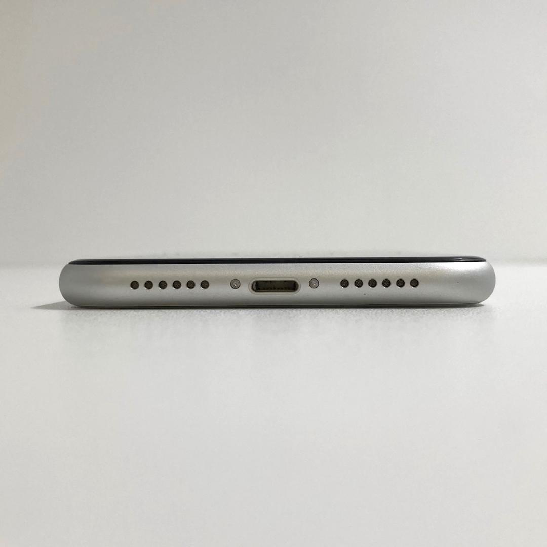 美品　apple　iphoneXR　スマートフォン　ホワイト　64GB