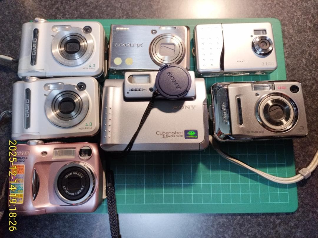 コンパクトデジタルカメラ ジャンク品 ７台まとめ売り