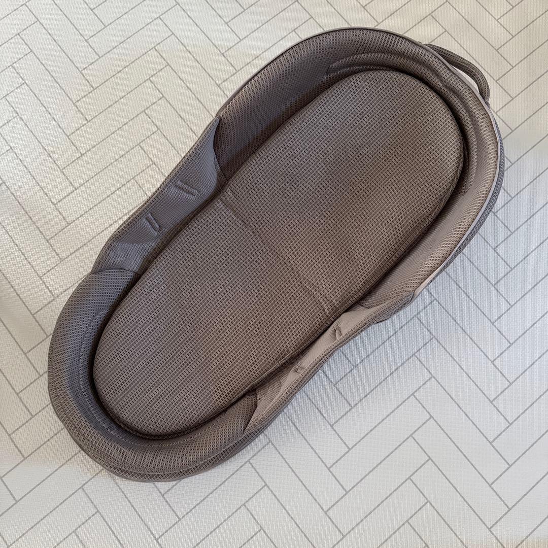 【6/21値下げ】ネオママイズム　ベビーベッドインベッド　グレー メッシュ