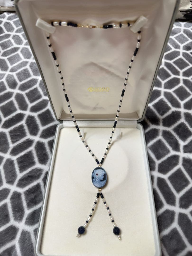 天然石瑪瑙カメオパール&サファイアコンビデザインネックレス　K18金