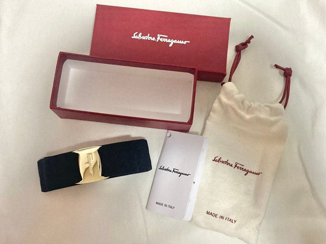 【美品】フェラガモ バレッタ Salvatore Ferragamo