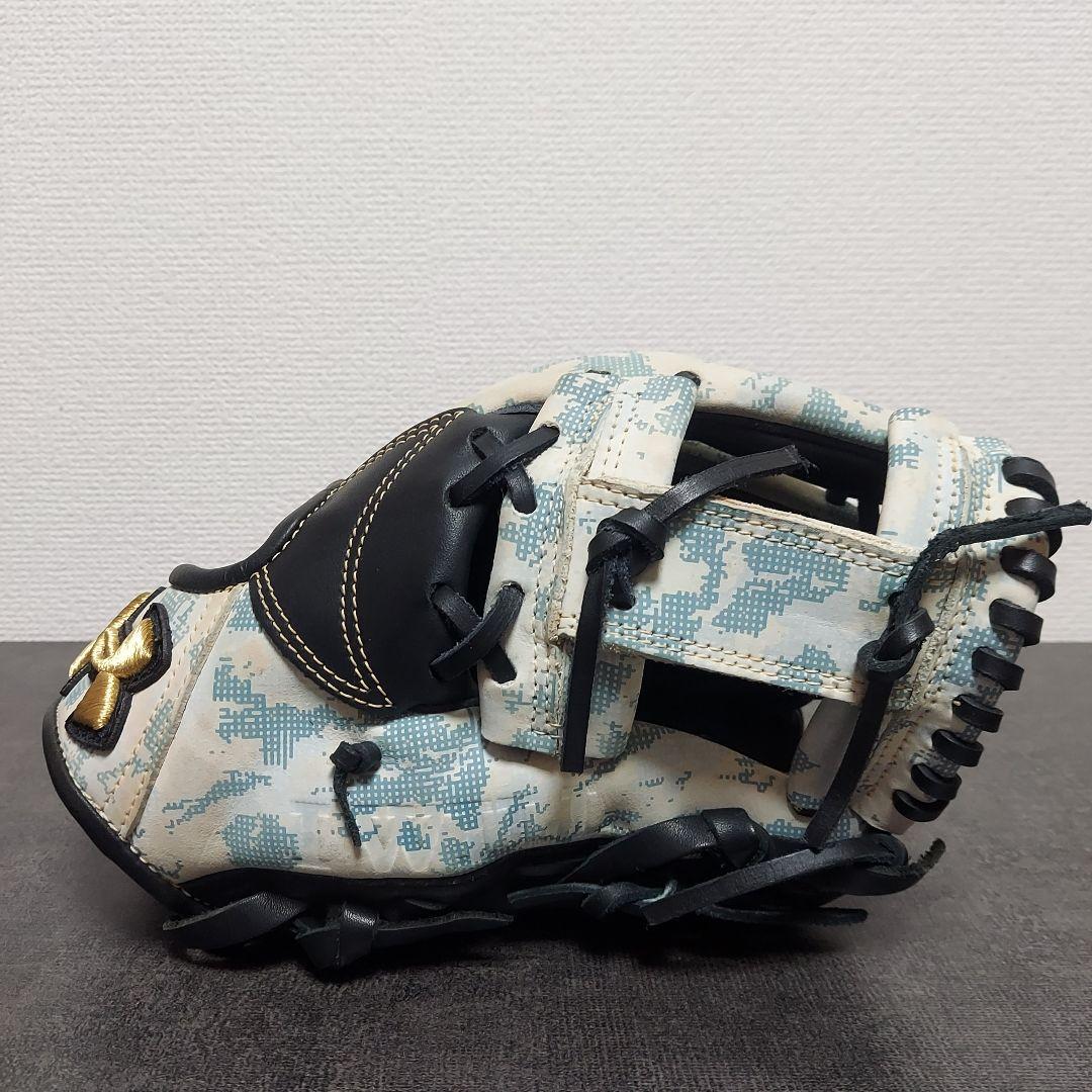 砂*岩様 UA アンダーアーマー　IWILL 限定カラーモデル　グラブ