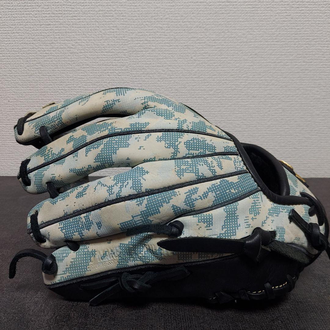 砂*岩様 UA アンダーアーマー　IWILL 限定カラーモデル　グラブ