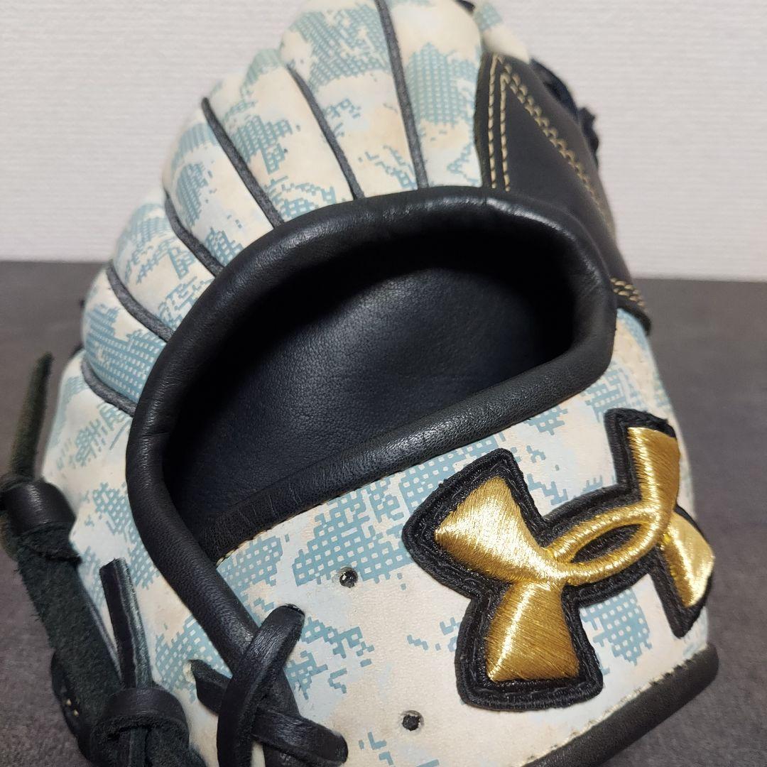 砂*岩様 UA アンダーアーマー　IWILL 限定カラーモデル　グラブ