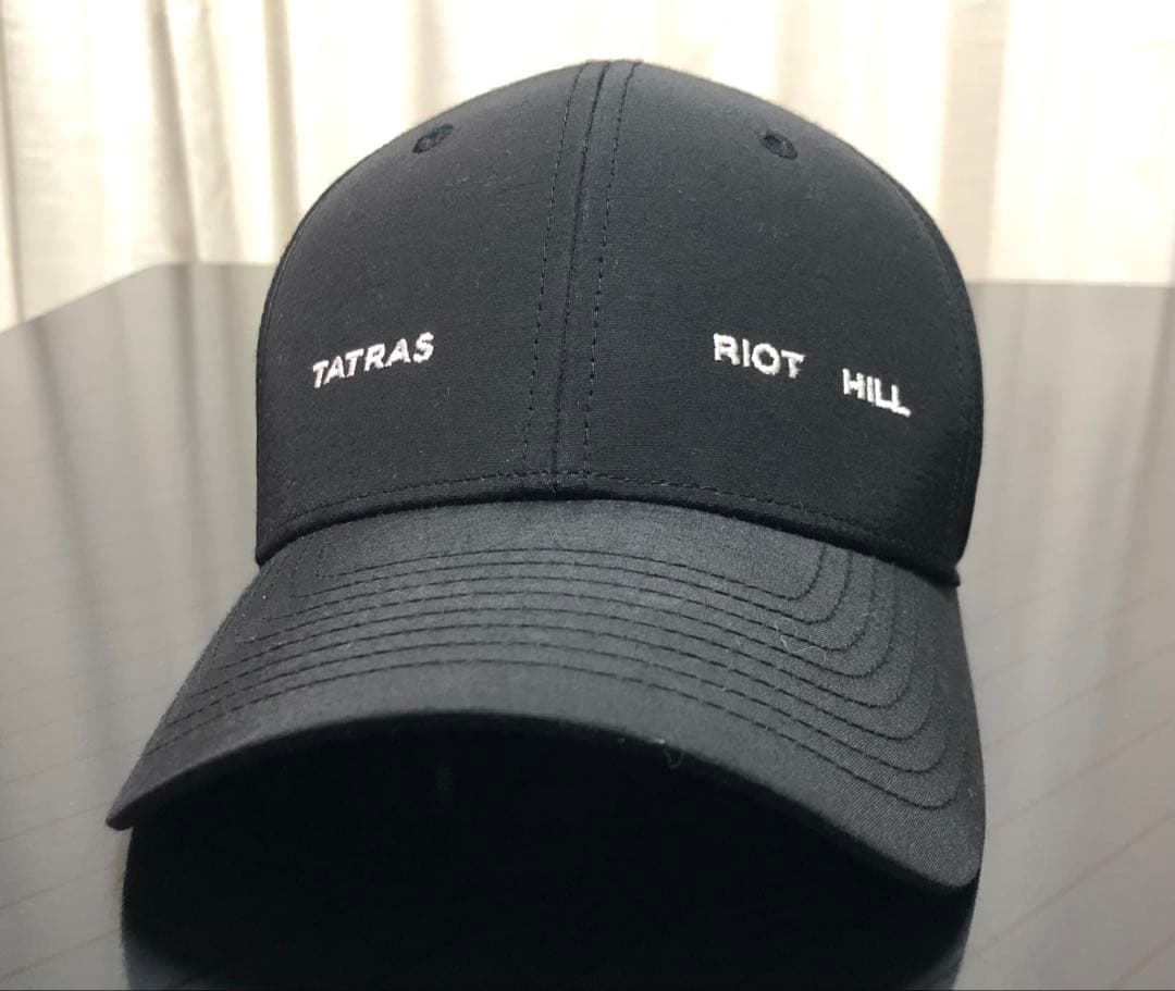 タトラス(TATRAS) ライオットヒル コラボレーション キャップ