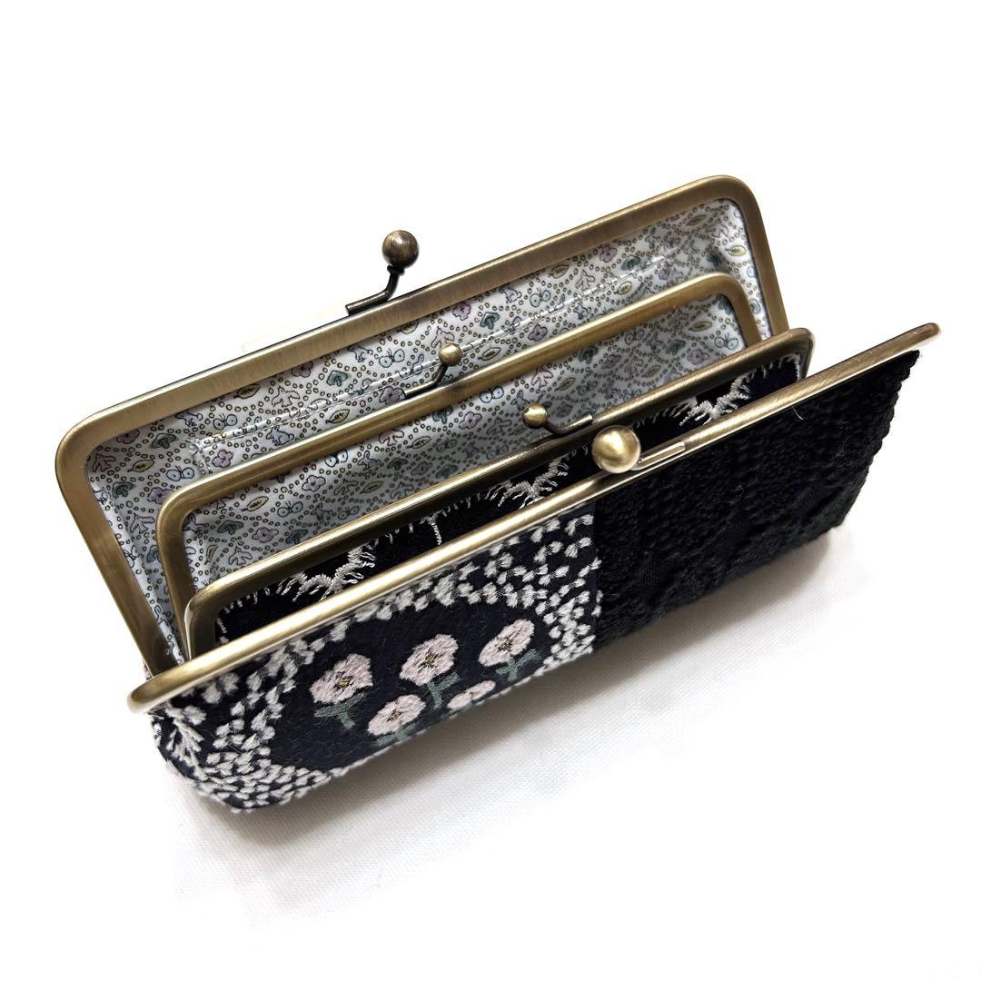 ミナペルホネンハンドメイド⭐️シックな黒ベースのちょっと特別ながま口⭐️親子長財布⭐️