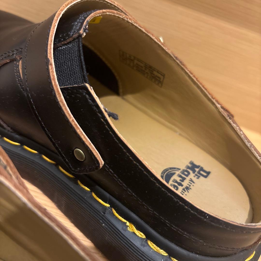 ドクターマーチン24 黒　サンダルビルケン